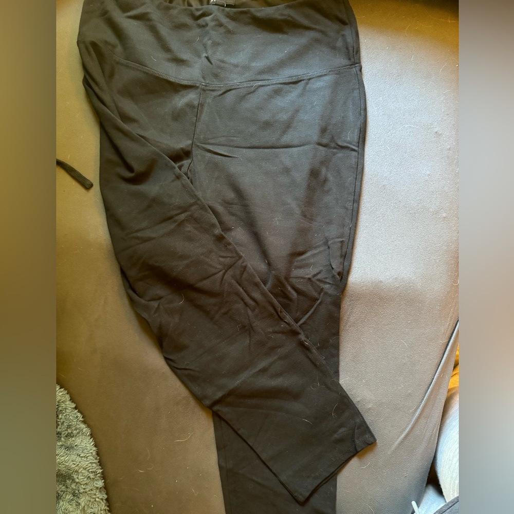Black Jones NewYork pants